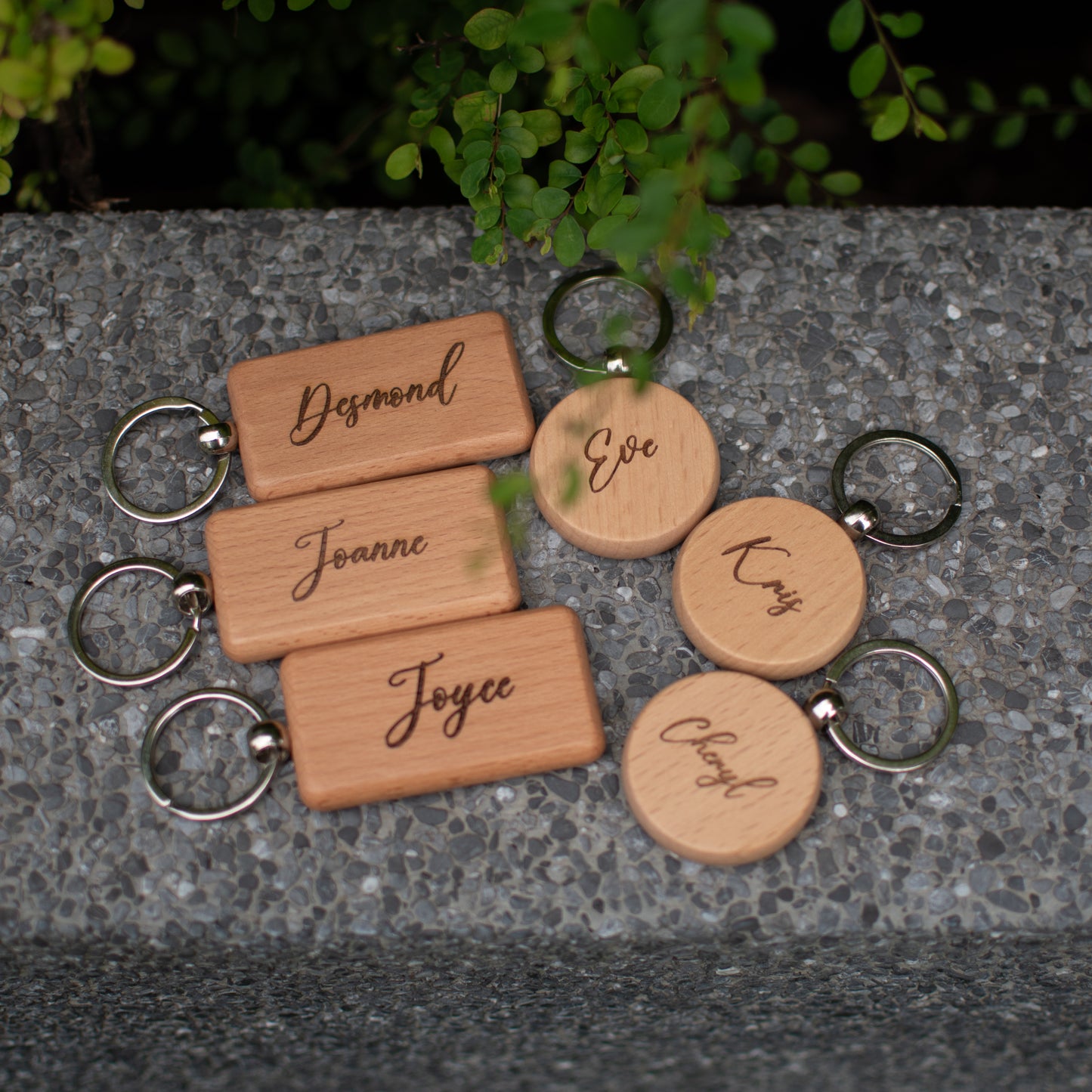 Engraved Wooden Keychain (Round)